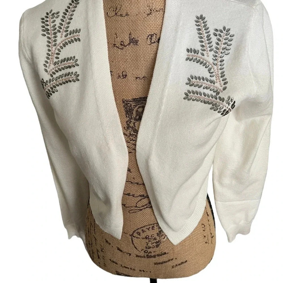 New Truth By Republic Jeweled Sweater Shrug M - Picture 3 of 7